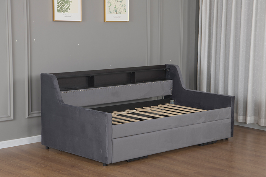 4857-1U SOFA COUVERT DE TISSU EN VELOURS Doux à Gorgne
