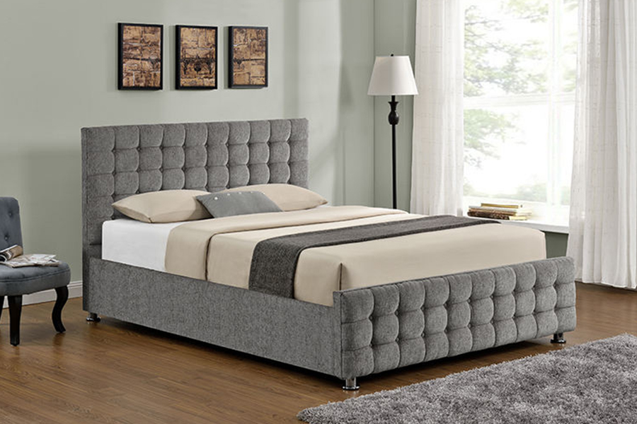 1150 Lit rembourré avec cadre en bois et tissu doux