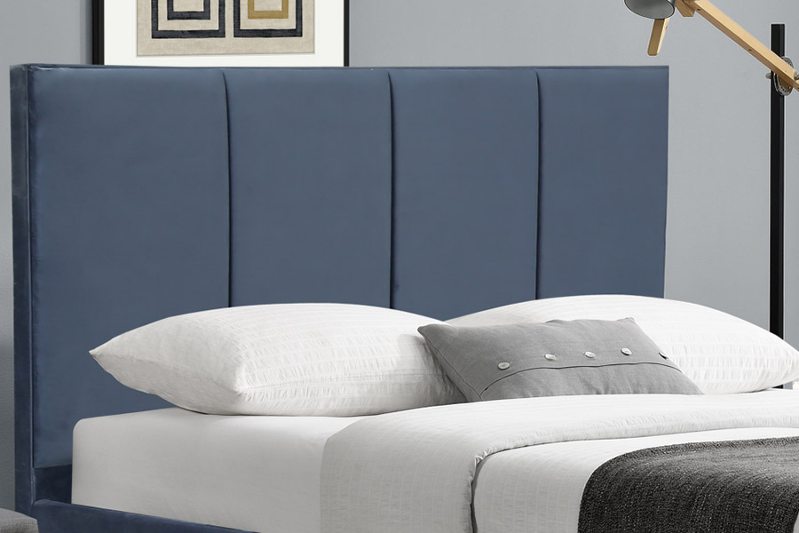 1457 Dernier lit rembourré en velours au design simple et moderne