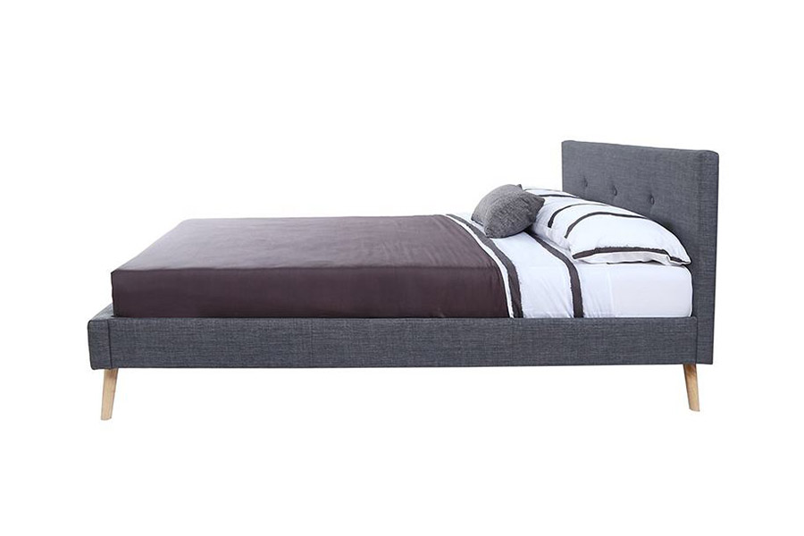 1368 Lit rembourré au design scandinave élégant