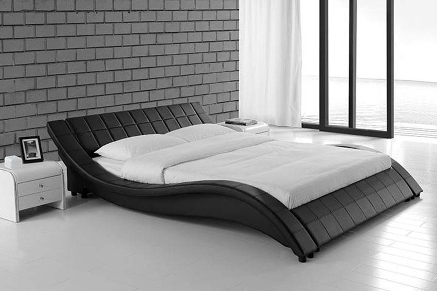 Lit rembourré en cuir au design incurvé classique 1840