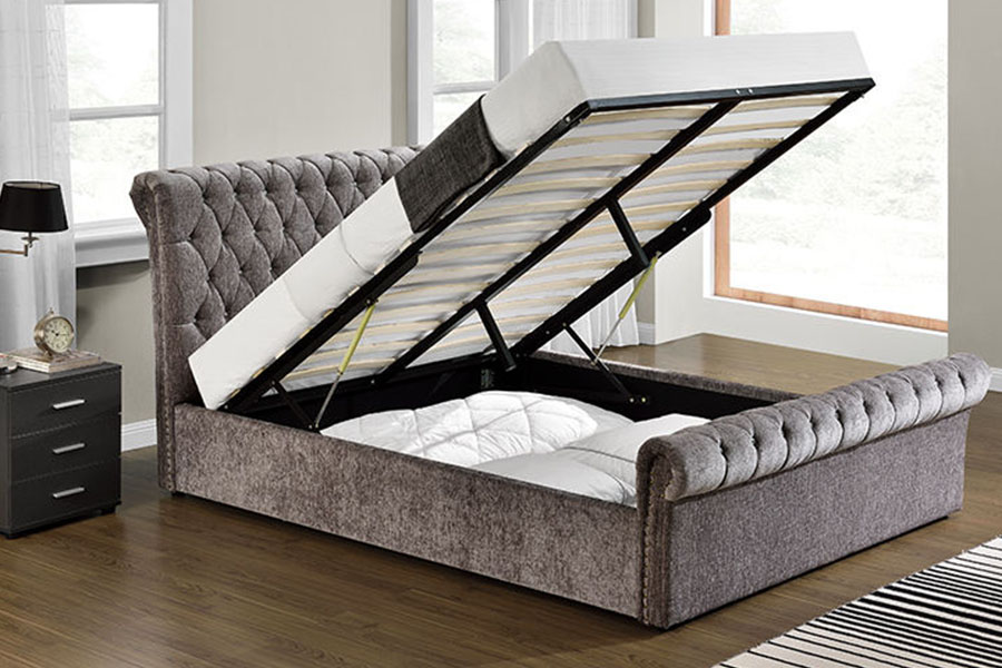 1153G Lit de rangement ottoman en cristal et velours écrasé Chesterfield