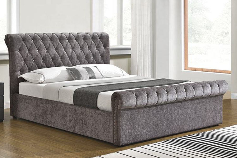 1153G Lit de rangement ottoman en cristal et velours écrasé Chesterfield