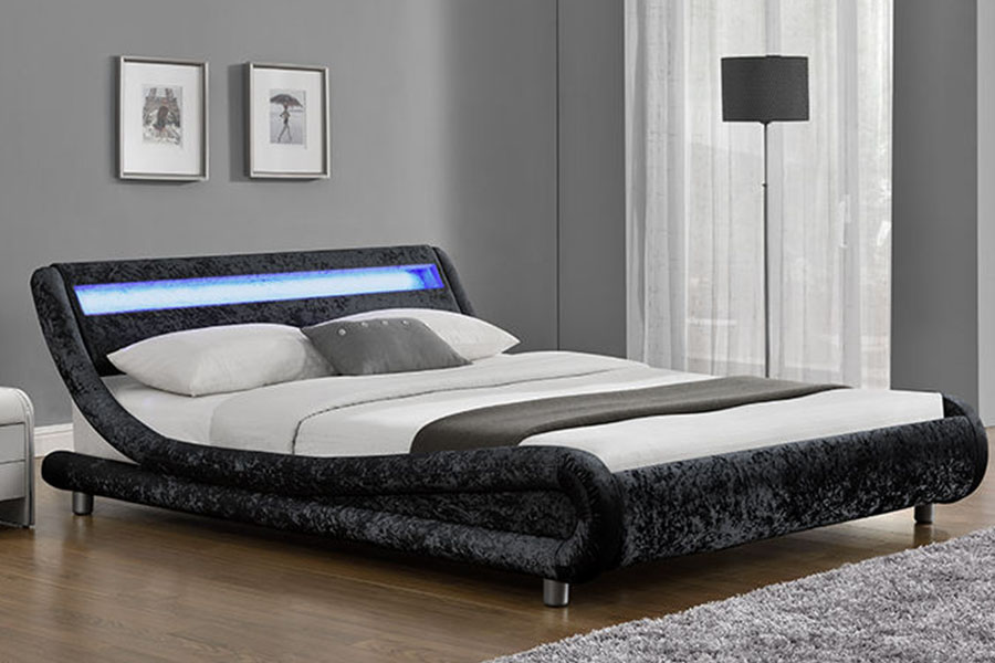 1140-1 Cadre de lit rembourré à LED bicolore en cuir synthétique
