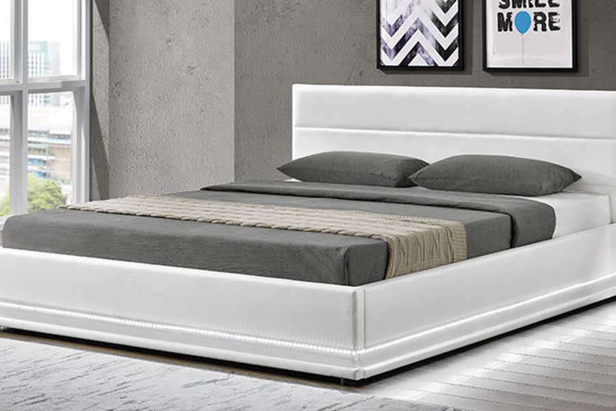 Cadre de lit rembourré à LED de rangement en cuir de luxe moderne 1165-1G