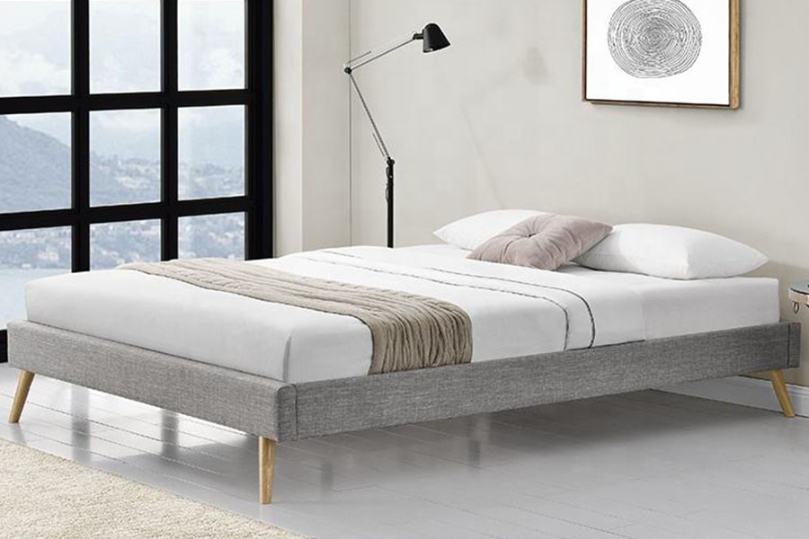Lit scandinave avec pieds en bois et lin, panneau en contreplaqué 1159C